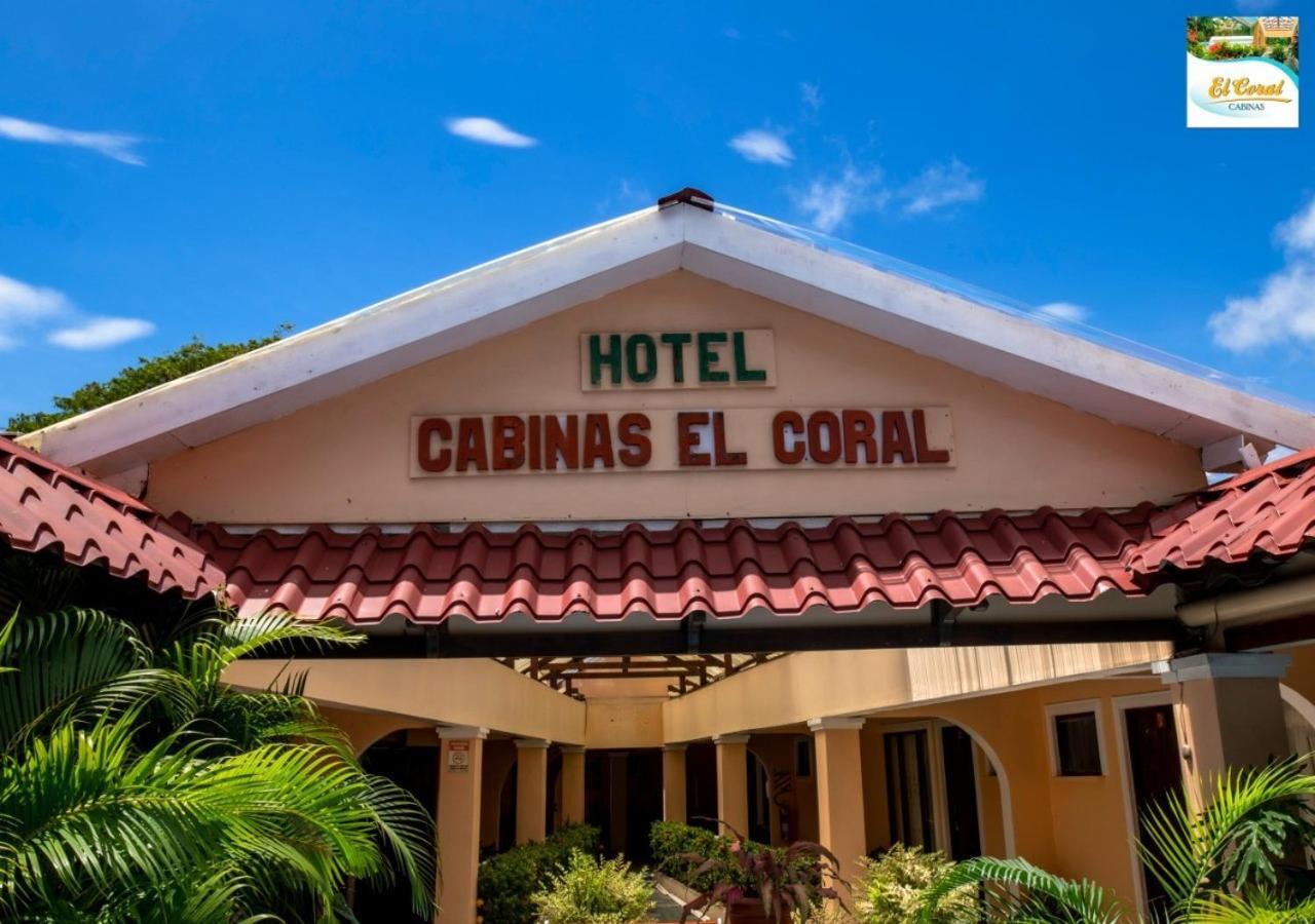 Hotel Y Cabinas El Coral Jaco Bagian luar foto